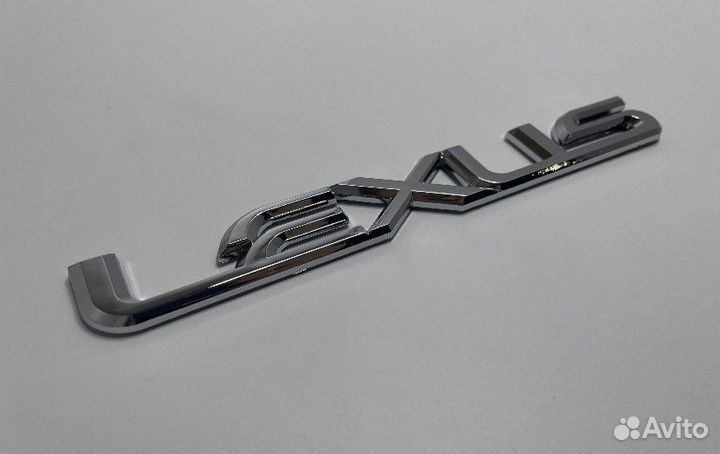 Надпись lexus для багажника