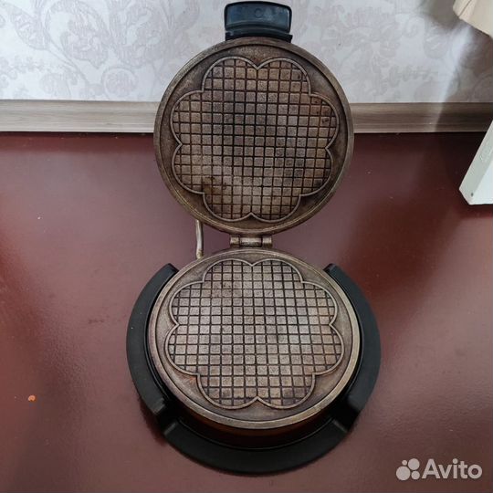 Вафельница электрическая из СССР