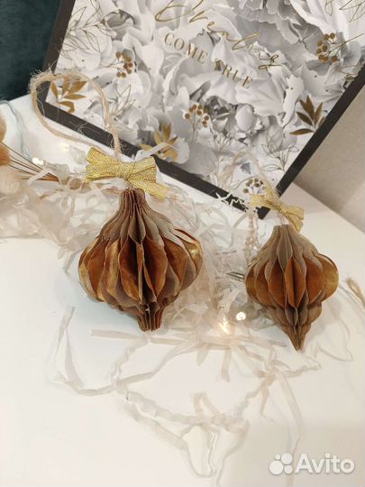 Бумажные ёлочные игрушки как h&m