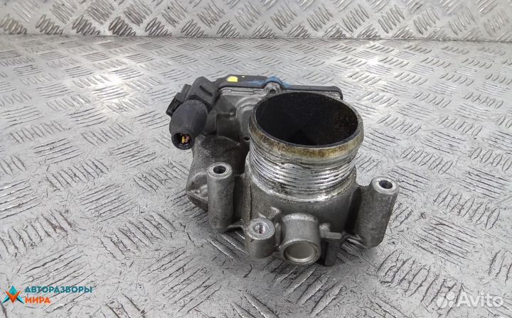 Заслонка дроссельная Skoda Superb 2 2011