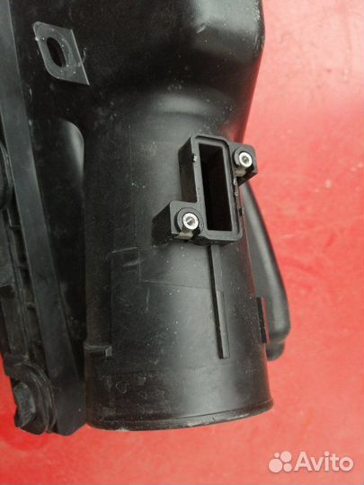 Корпус воздушного фильтра Nissan Teana J32 VQ35DE