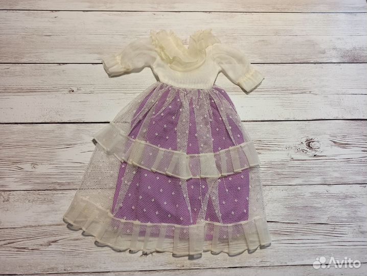 Платье для кукол формата Барби