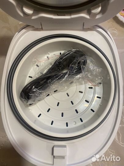 Мультиварка новая