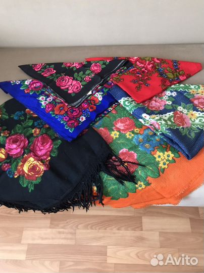 Платки, тонкая шерсть