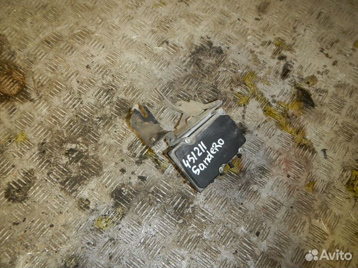 Блок ABS (насос), Renault (Рено) -sandero (09)