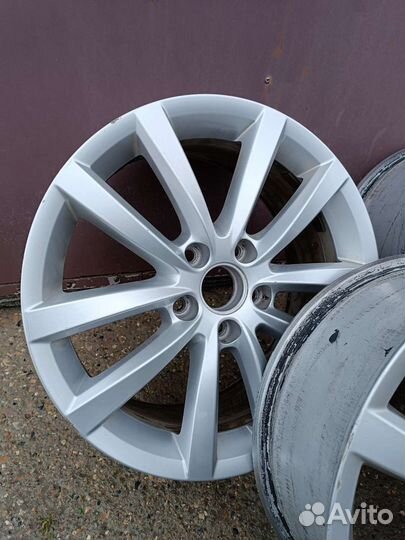 Диски R17 VW Passat B7 Michigan оригинал 5 штук