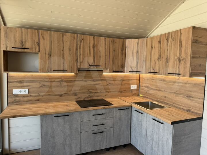 Дом 81 м² на участке 1,6 сот.