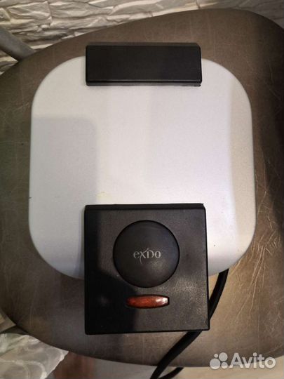 Электрическая вафельница