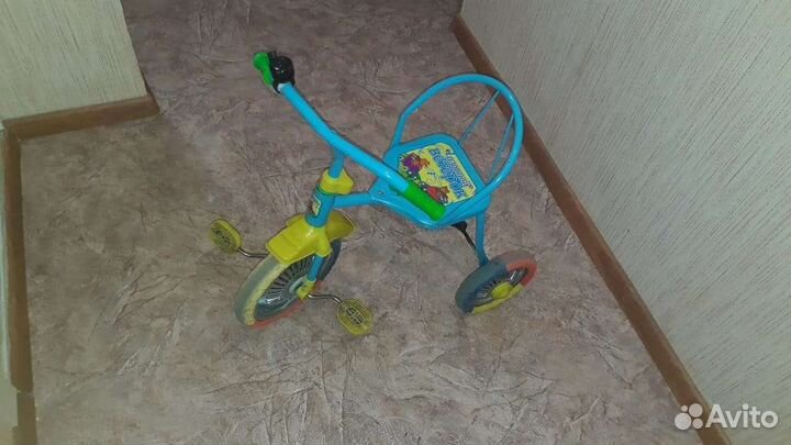 Трехколесный детский велосипед бу