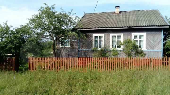 Дом 46 м² на участке 1,02 га