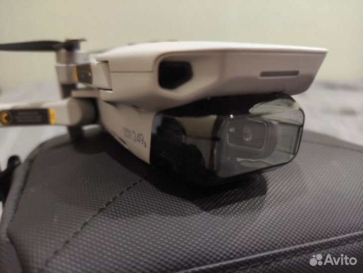 Квадрокоптер DJI Mini 2 Fly More Combo + 256Gb