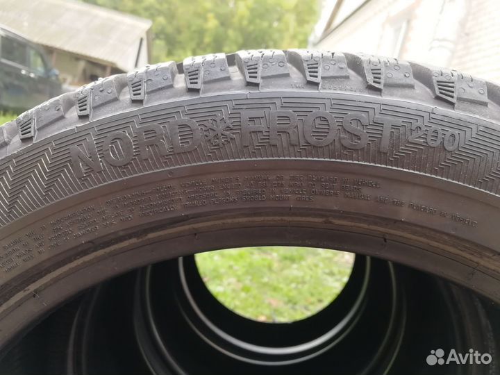 Gislaved Nord Frost 200 225/45 R17