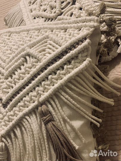 Подушки-макраме декоративные новые