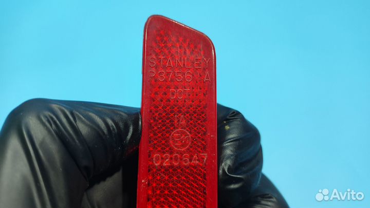 Катафот заднего бампера для Mazda 3 2003-2009