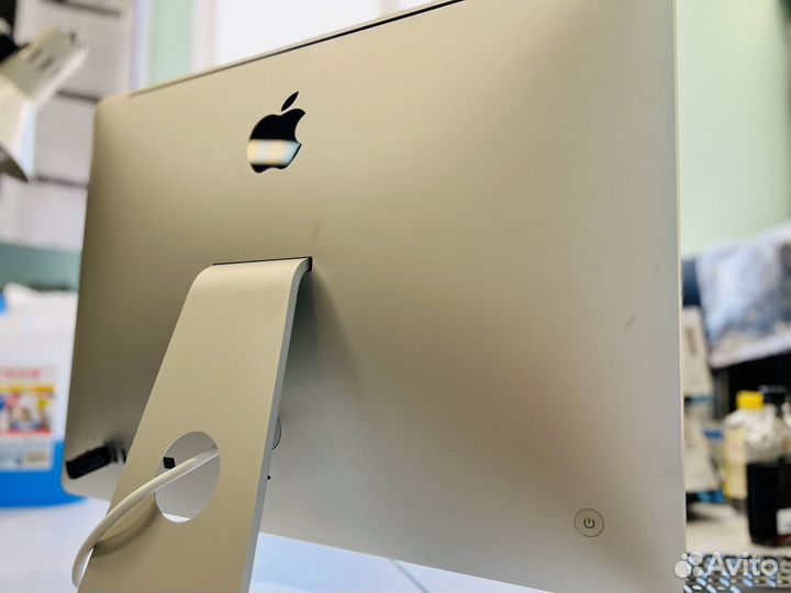 iMac 21.5 mid 2011