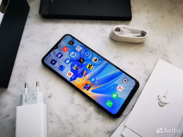 OPPO A17, 4/64 ГБ