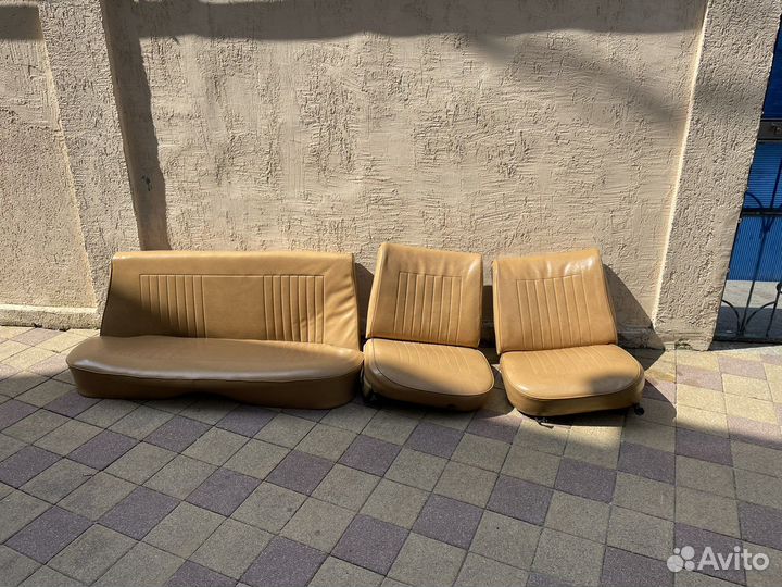 Комплект сидений на ваз 2101