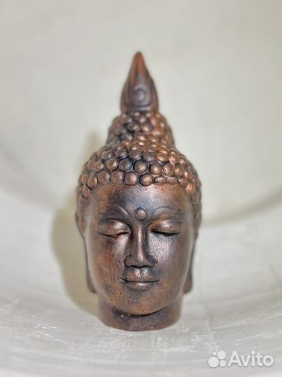 Голова Будды из глины статуэтка
