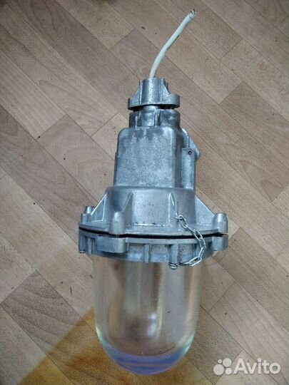 Светильник взг-200