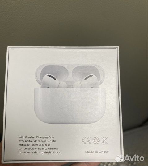 Беспроводные наушники apple airpods
