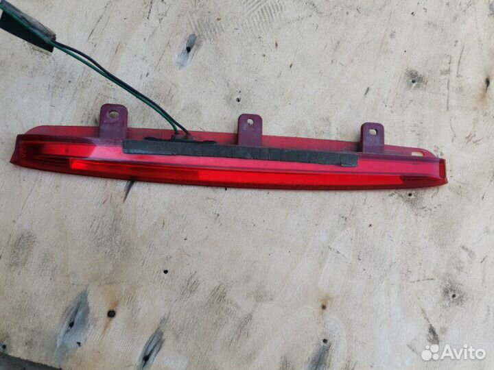 Стоп-сигнал Hyundai Solaris G4FC 2012