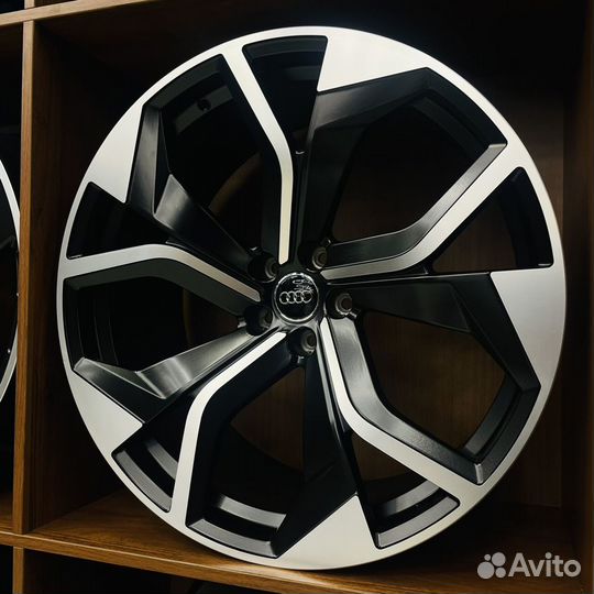 Диски R22 5x112 Audi Q7 Q8