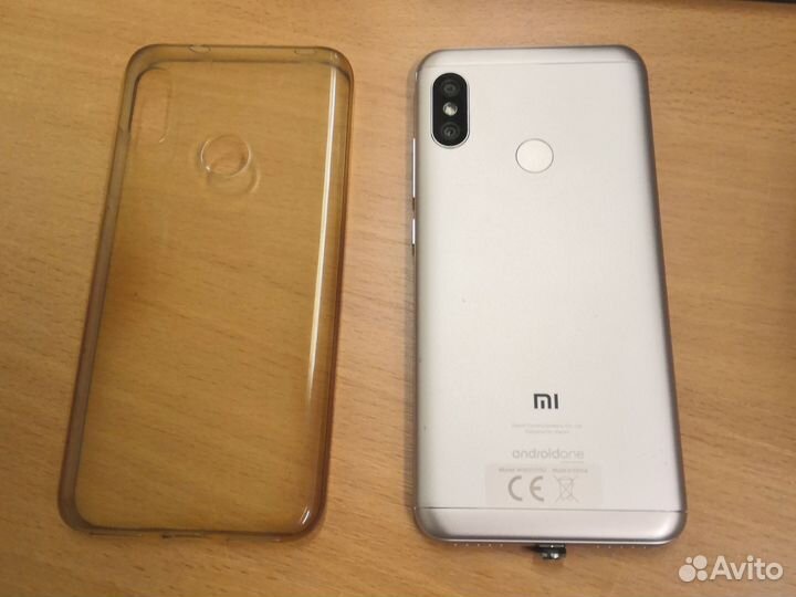 Xiaomi Mi A2 Lite Android One, 3/32 ГБ