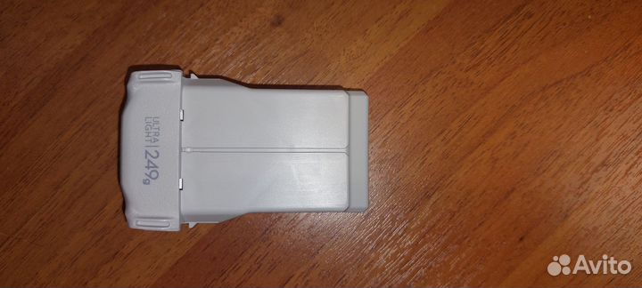 Два аккумулятора и зарядный стакан, 3 устройства