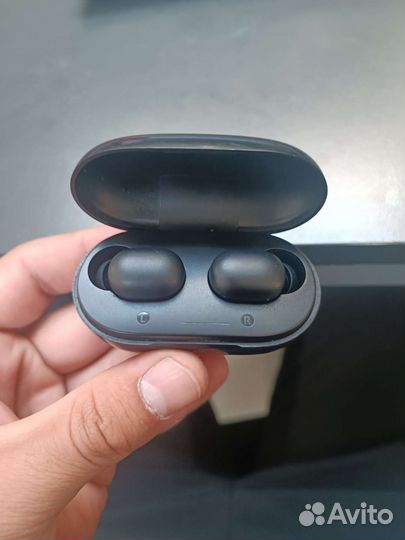 Беспроводные наушники