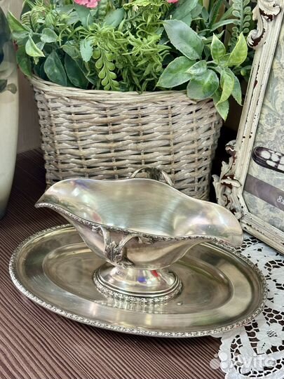 Соусник. серебрение.Франция