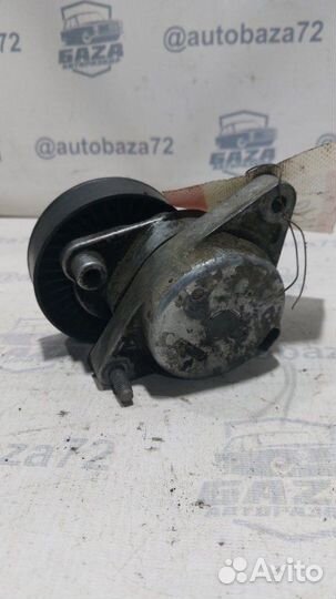 Кронштейн обводного ролика Mercedes E-Class W210