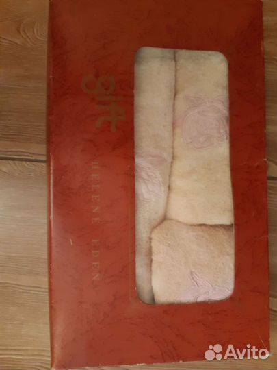 Набор махровых полотенец. Новый.Китай