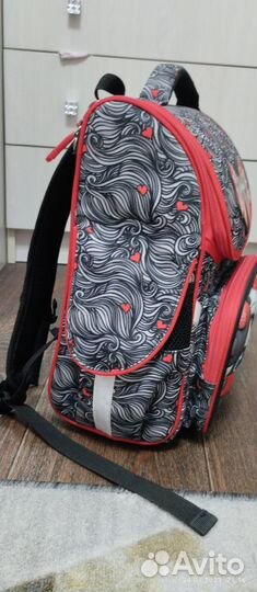 Портфель школьный