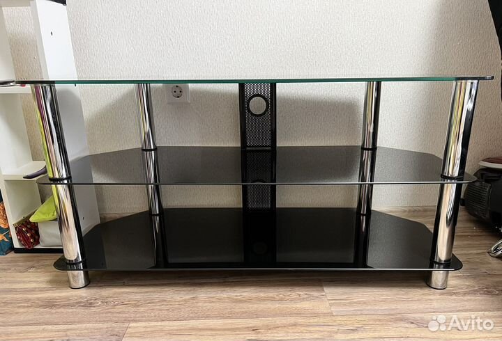 Стеклянная тумба