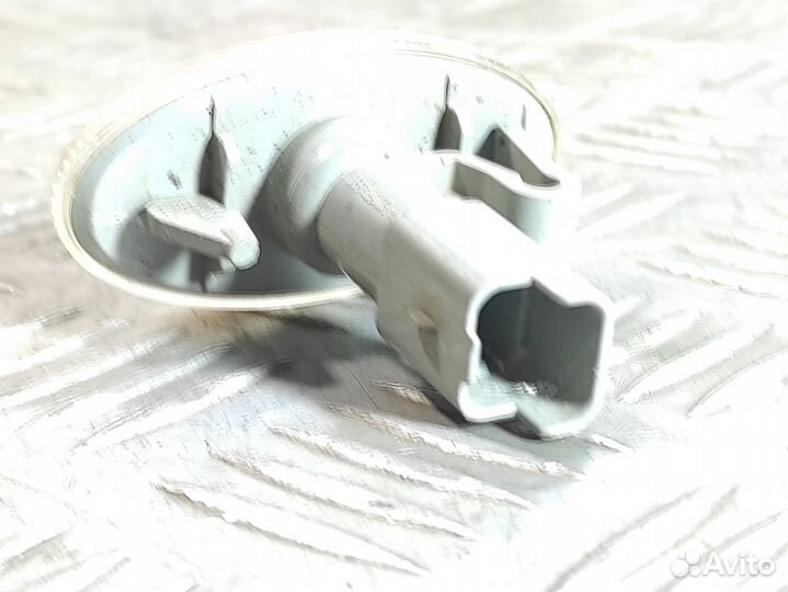 Повторитель в крыло правый Citroen Xsara-picasso 1