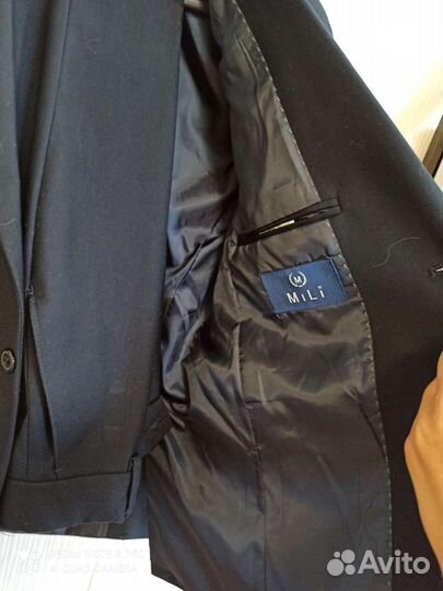 Костюм школьный