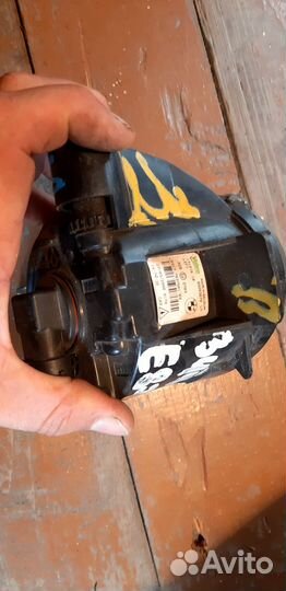 Фара противотуманная 1-серия E81,82,87,88