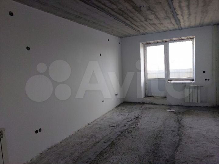 2-к. квартира, 81,3 м², 15/16 эт.