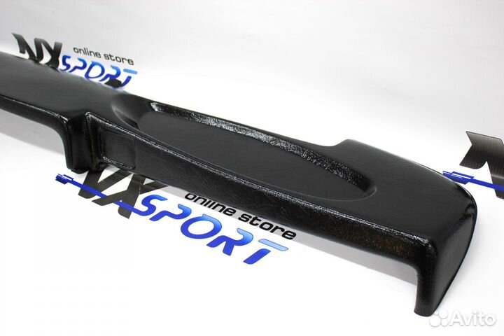 Накладка на торпедо 2107