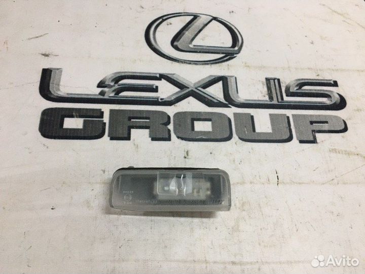 Фонарь подсветки номера прав. Lexus RX270