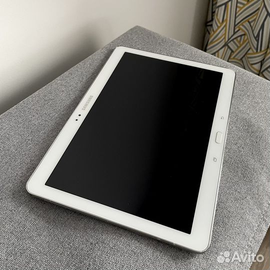 Планшет Samsung Galaxy Tab Pro 10.1 SM-T520