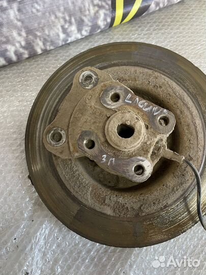 Ступица задняя правая Цапфа Диск Laguna 2 Лагуна