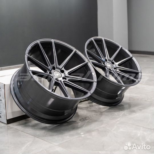 Radical EVO-3 21x10.5 + 21x11.5 5x120 Gloss Gunmet