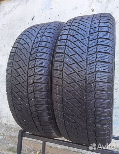 Continental ContiVikingContact 6 225/60 R18 104T