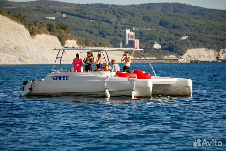 Аренда яхты,морские прогулки,рыбалка