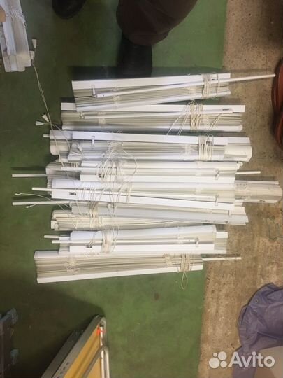 Жалюзи горизонтальные пластиковые