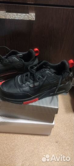 Кроссовки для подростка