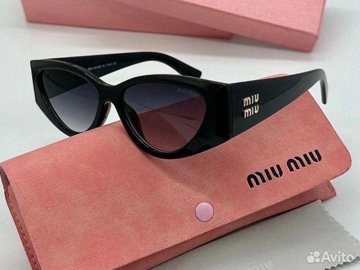 Солнцезащитные очки женские miu-miu