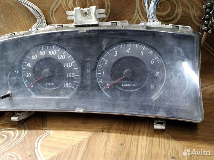 Продам панель приборов тойота королла 120 кузов