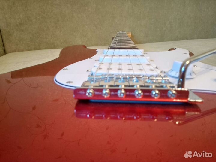 Электрогитара